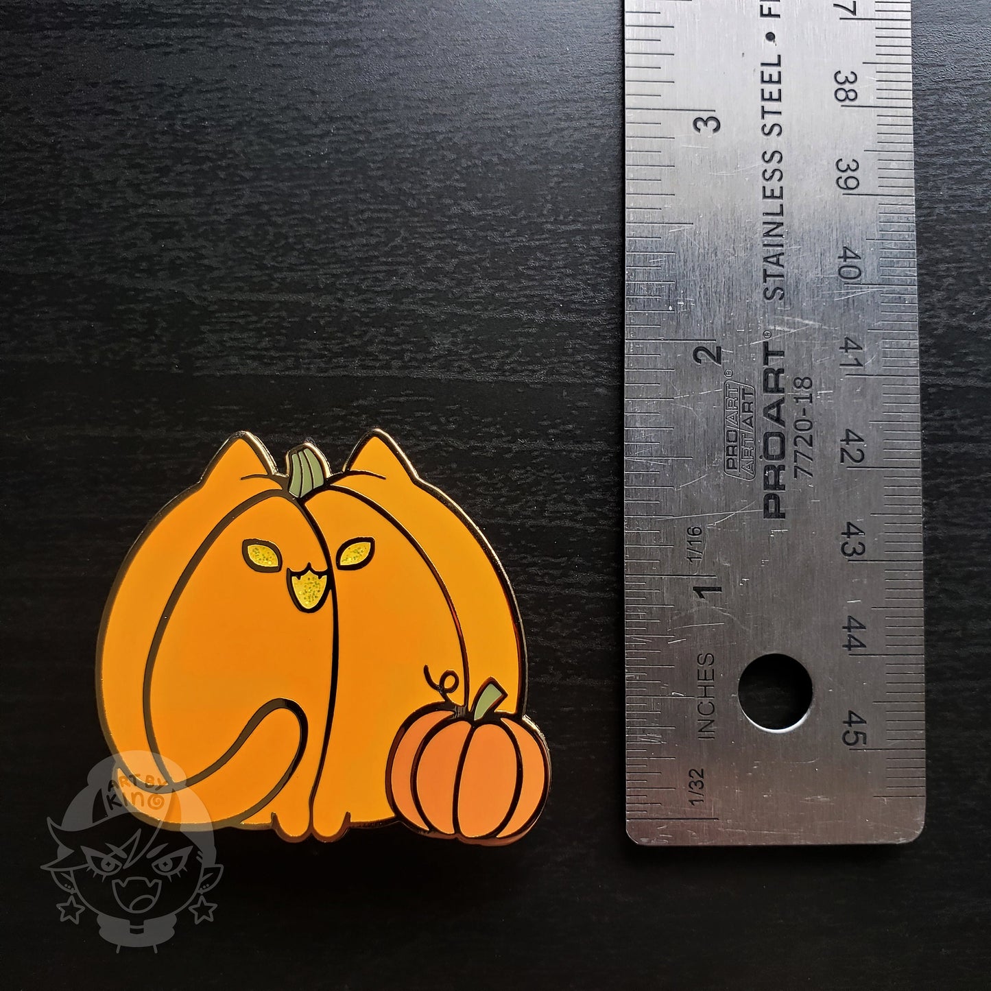 Pumpkin Cat Enamel Pin